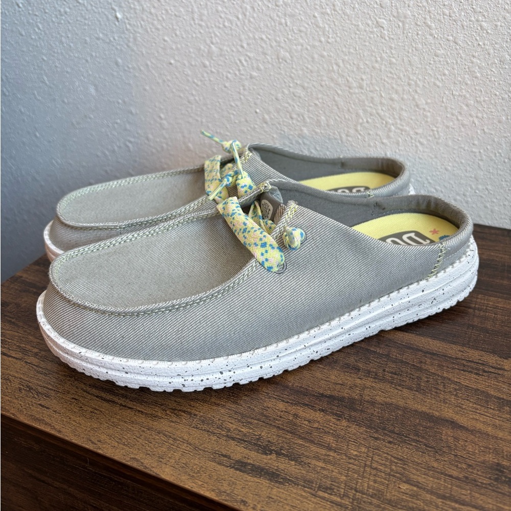 Hey Dude Women’s Wendy Slip Friendship Lace Shoes